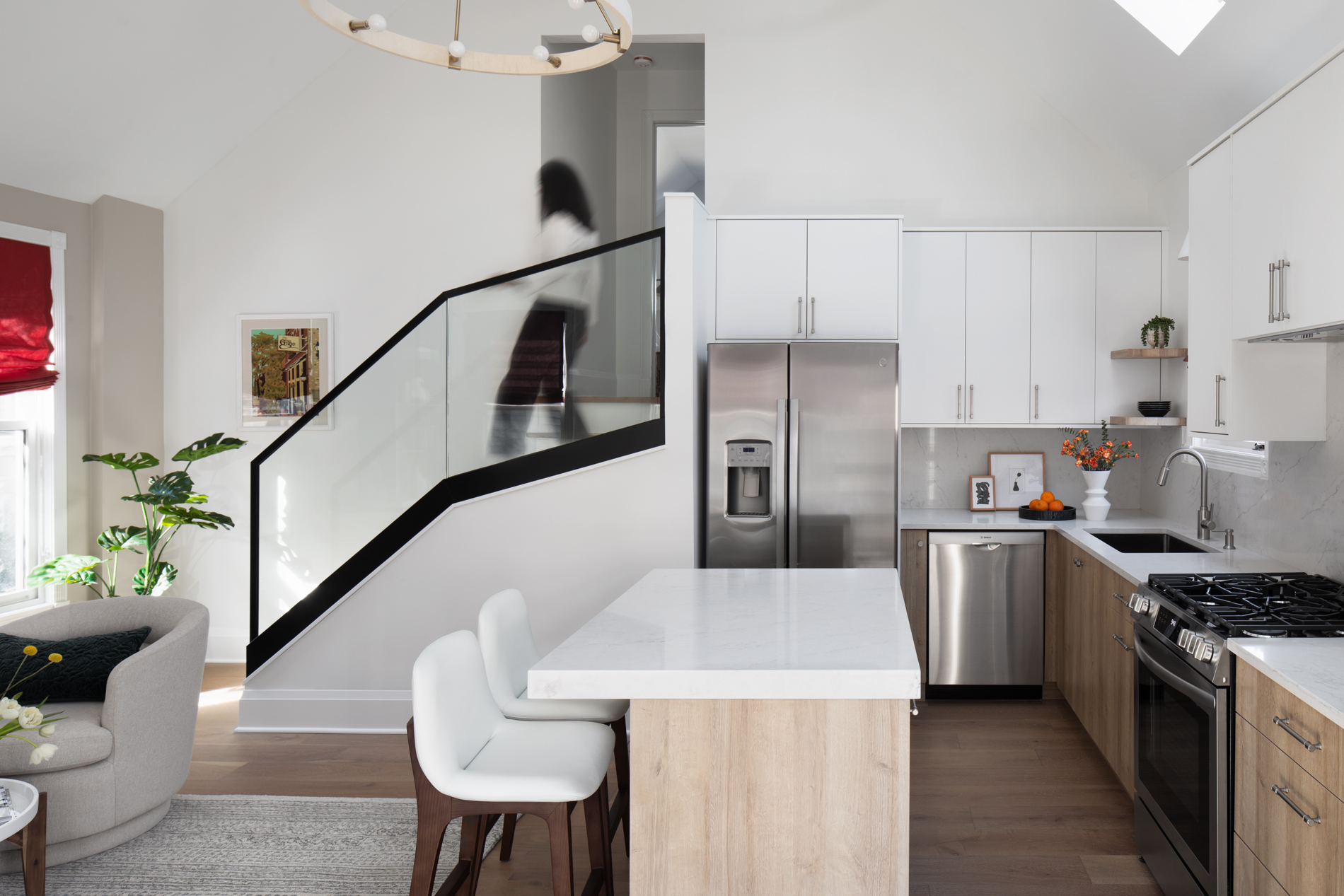 Honore_St_Matte_and_Gloss_Interiors_Ryan_Hainey_Photography_003_web